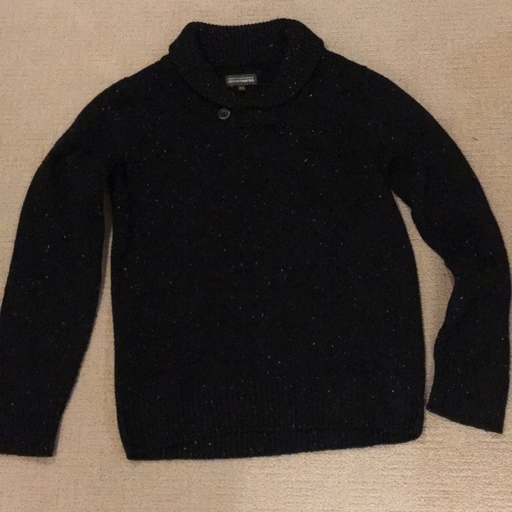 Men’s wool blend sweater